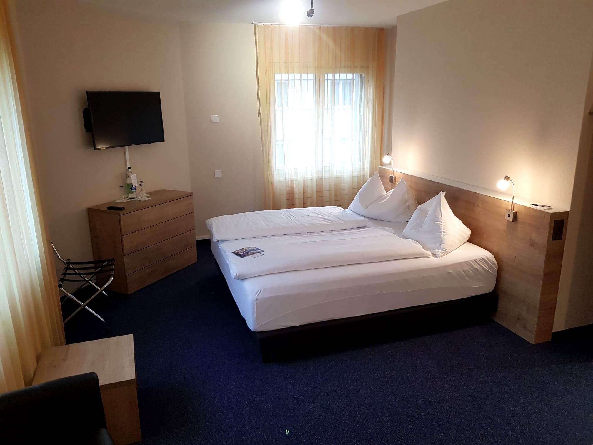 Aarehof Swiss Quality Hotel Wildegg Exterior photo