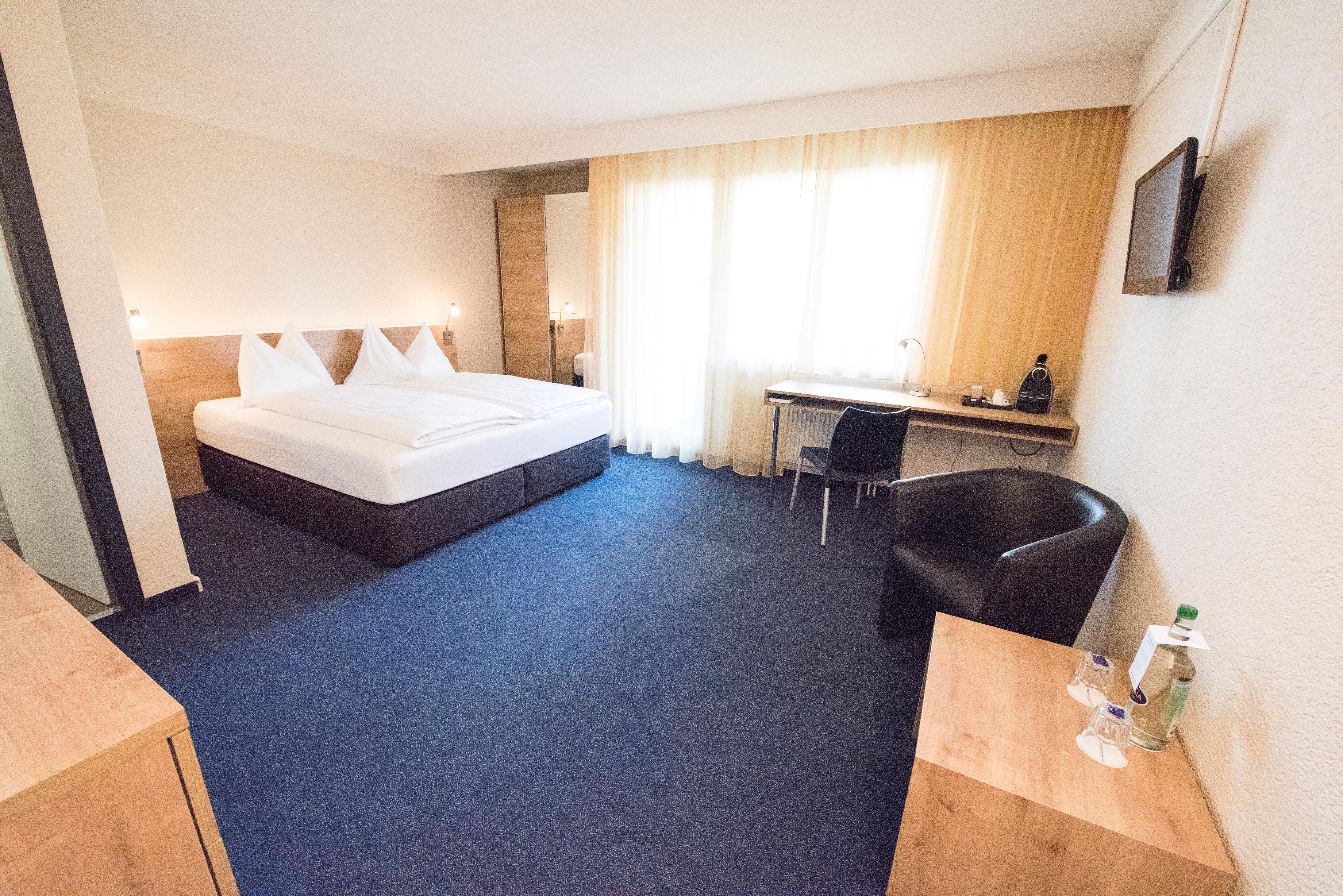 Aarehof Swiss Quality Hotel Wildegg Exterior photo